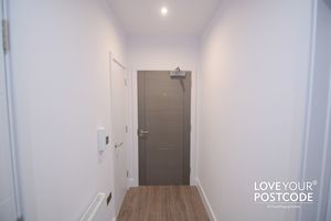 Photo 18- click for photo gallery